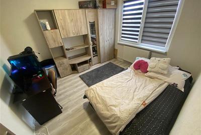 Apartament cu 2 camere decomandat în 7 Noiembrie - 3