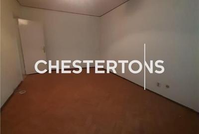 Apartament cu 3 camere decomandat în Tineretului