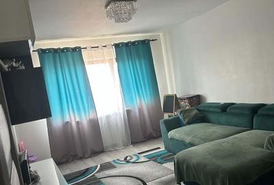 Apartament cu 2 camere decomandat în Exterior Vest