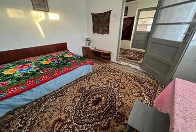 Casă cu 3 camere cu Teren 1400 Mp în Vâlcele