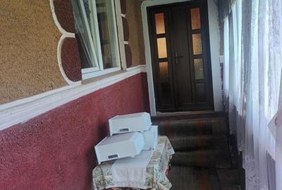 Casă cu 3 camere în Nadășu