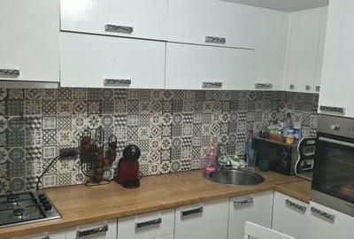 Casă cu 4 camere în Geamăna