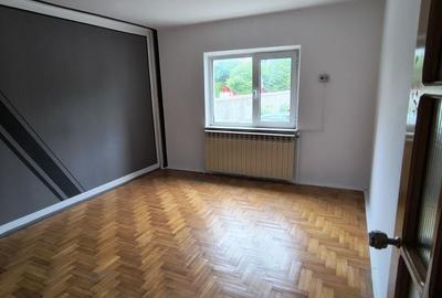Apartament cu 3 camere decomandat în Exterior Vest - 3