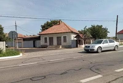 Casă cu 6 camere în Giubega - 1