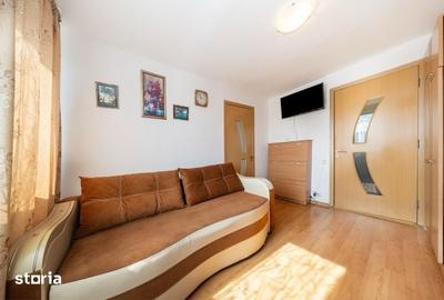 Apartament cu 2 camere nedecomandat în Tractorul - 5