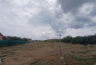 Teren intravilan de 454 mp, în Sântandrei
