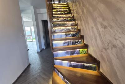 Casă cu 4 camere cu Teren 300 Mp în Sud-Est - 7