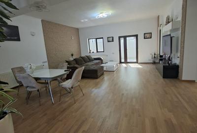 Casă cu 4 camere în Mogoșoaia - 1