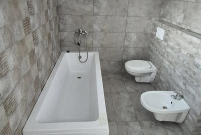 Casă cu Teren 500 Mp în Central - 6