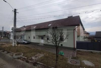 Casă cu 4 camere cu Teren 3000 Mp în Livezile - 3