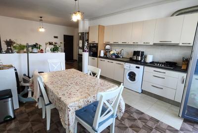 Apartament cu 2 camere decomandat, mobilat în Mănăștur