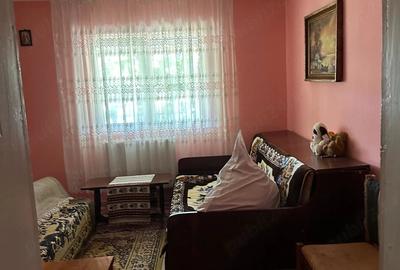 Casă cu 2 camere cu Teren 1400 Mp în Moțca - 2