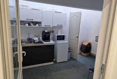Spațiu comercial, de 280 mp, în Central - 1