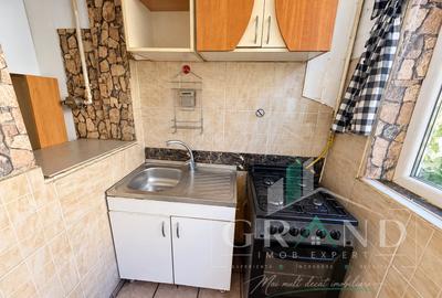 Casă individuală cu 2 camere cu Canalizare în Gruia