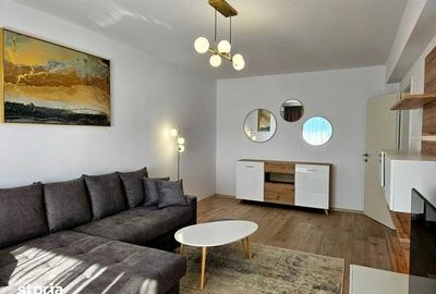 Apartament cu 2 camere decomandat în Noua