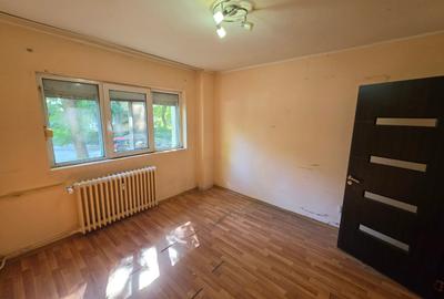 Apartament cu 2 camere decomandat în Titan - 3