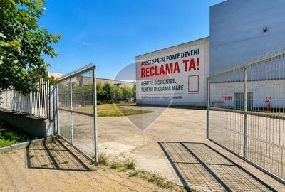 Spațiu comercial, de 250 mp, în Tractorul