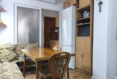 Apartament cu 2 camere decomandat în Gojdu - 5
