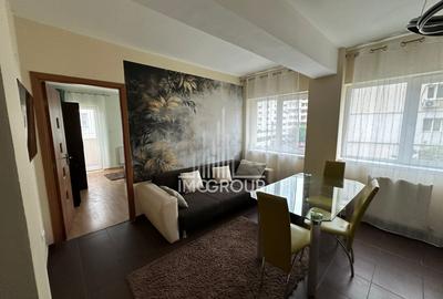 Apartament cu 3 camere semidecomandat, mobilat în Semicentral