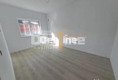 Casă cu 4 camere cu Teren 450 Mp în Valea Adâncă