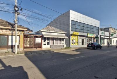 Spațiu comercial, de 90 mp, în Central