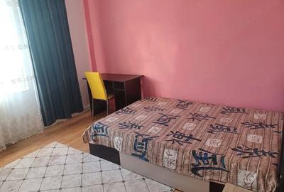Apartament cu 2 camere decomandat în Tudor