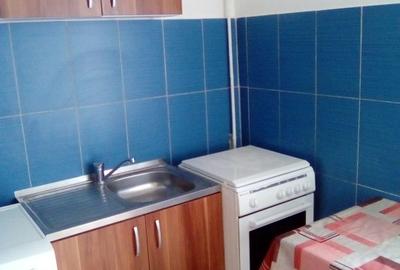 Apartament cu 2 camere decomandat în Aeroport - 1
