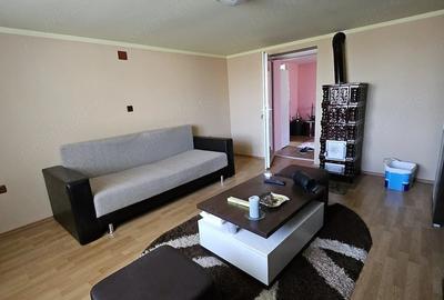 Casă cu Teren 1405 Mp în Sâmbăteni - 9