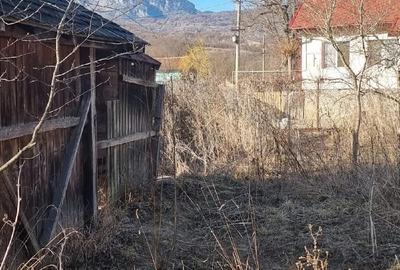 Teren de 1200 mp, în Central