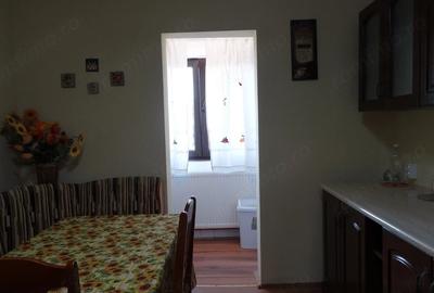 Apartament cu 2 camere decomandat în Aradului