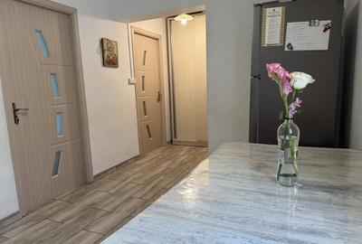 Apartament cu 3 camere decomandat în Nicolae Bălcescu - 2