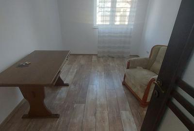 Casă cu 3 camere cu Teren 400 Mp în Iosia - 2