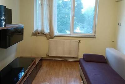 Apartament cu 2 camere semidecomandat în Ultracentral
