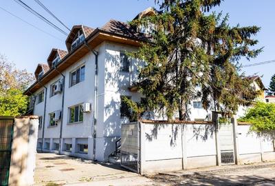 Casă individuală cu 13 camere cu Canalizare în Mihai Bravu - 1