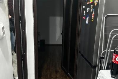 Apartament cu 3 camere semidecomandat în Debarcader - 2