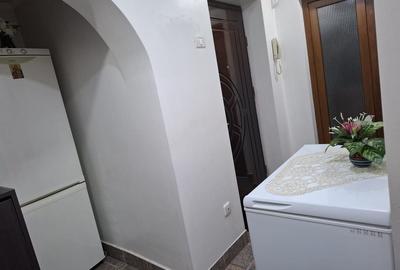 Apartament cu 2 camere decomandat în Central - 2