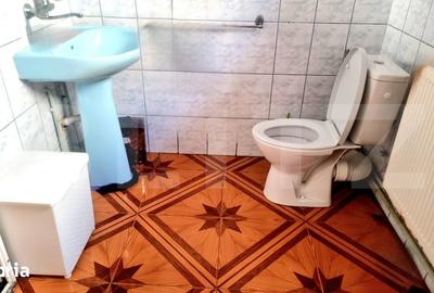 Spațiu comercial, de 420 mp, în Central - 7