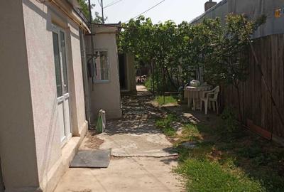 Casă cu 4 camere cu Teren 320 Mp în Brăilița