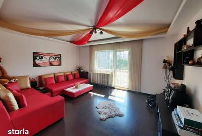 Apartament cu 3 camere în Mărăței