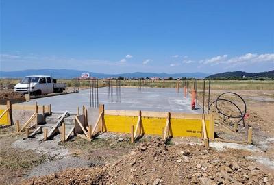 Casă individuală cu 4 camere cu Canalizare în Lăzarea - 9