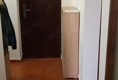 Garsonieră decomandată în Grădiște