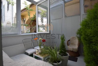 Apartament cu 2 camere semidecomandat, mobilat în Central - 1