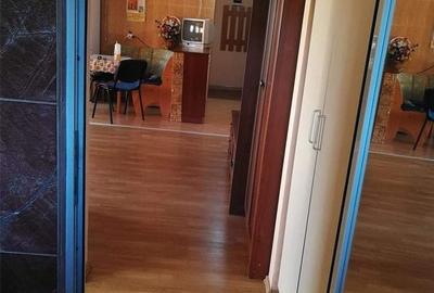 Apartament cu 2 camere decomandat în Ștrand - 2