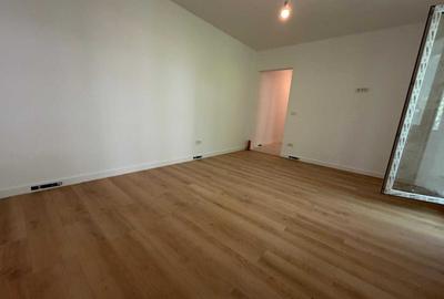 Apartament cu 3 camere semidecomandat în Titan - 3