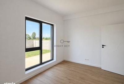 Casă cu 4 camere în Domnești