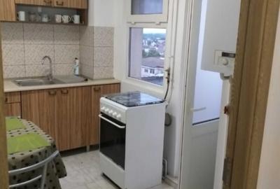 Apartament cu 3 camere în Central - 1
