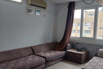 Apartament cu 4 camere semidecomandat în Drumul Taberei - 1