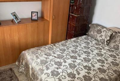 Casă cu 4 camere cu Teren 1187 Mp în Central - 2