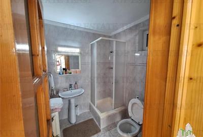 Casă individuală cu 4 camere cu Canalizare în Central - 8