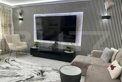 Apartament cu 4 camere decomandat în Central - 2